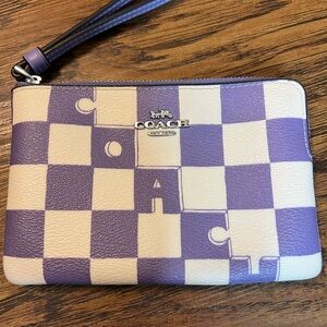 Coach Purple and White Checker Wristlet with Logo Plaque